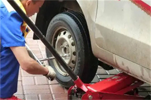 桦川附近拖车24小时服务热线电话